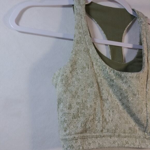 Gymshark Fleur Textured Olive Green Sports Bra Size Small - Picture 5 of 7